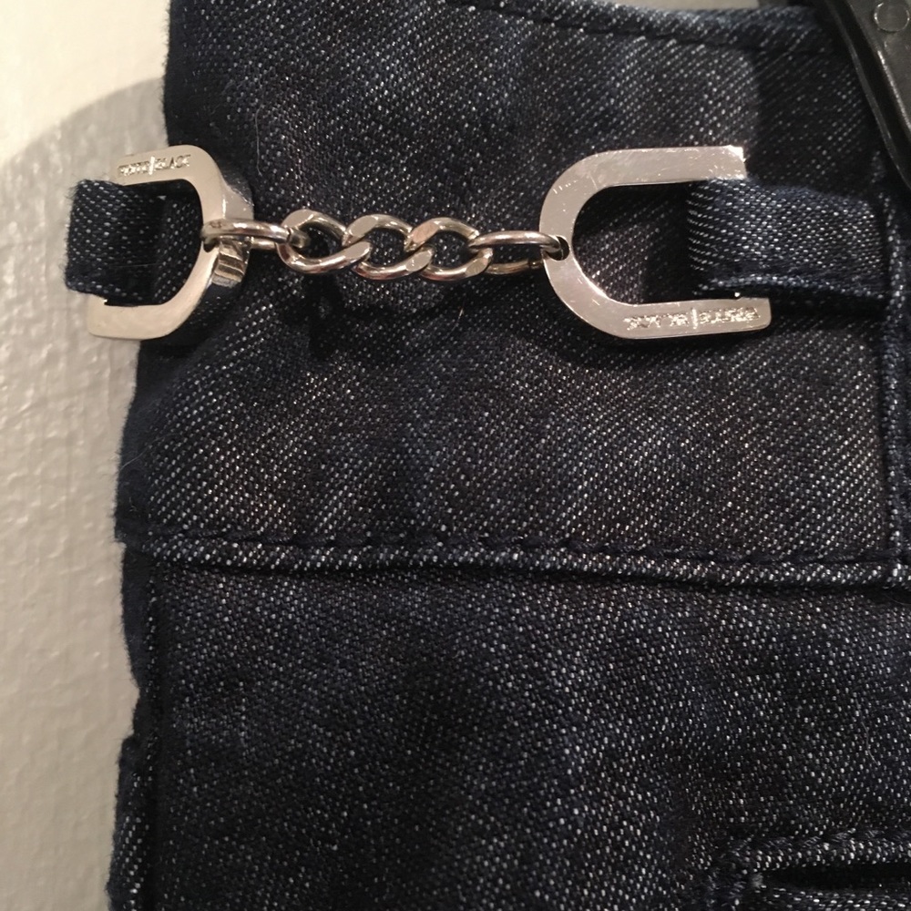 Jeans - Picture 4 of 6